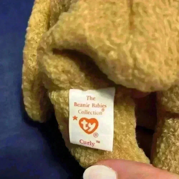 Curly the bear Ty Beanie Baby, with errors - Picture 6 of 8